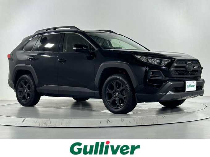 新着情報“ＲＡＶ４アドベンチャー オフロードパッケージ”2021年式アティチュードブラックマイカ入荷しました！