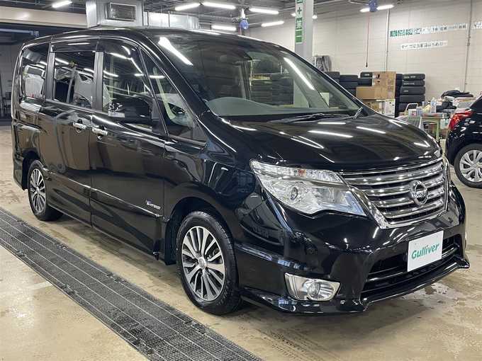 新着情報“セレナハイウェイスター S－ハイブリッド アドバンスドセーフティパッケージ”2014年式ダイヤモンドブラック入荷しました！