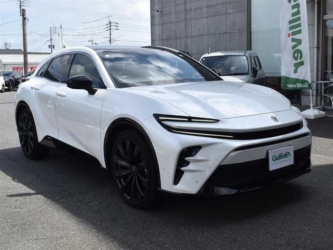 新着情報“クラウンスポーツZ”2023年式プレシャスホワイトパール入荷しました！
