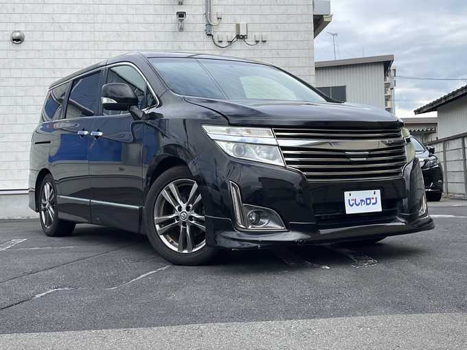 新着情報“エルグランド250ハイウェイスターアーバンクロム”2012年式ファントムブラック入荷しました！
