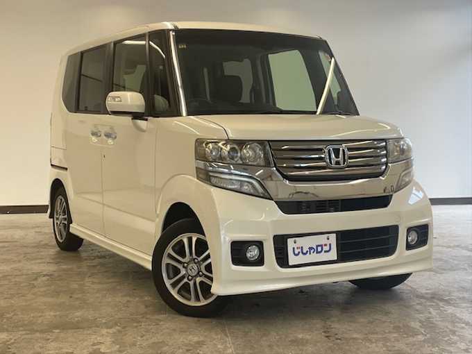 新着情報“Ｎ－ＢＯＸカスタムG特別仕様車SSパッケージ”2014年式プレミアムホワイトパール入荷しました！