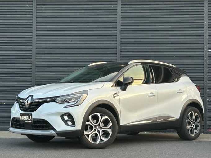 新着情報“キャプチャーインテンス”2022年式パール入荷しました！