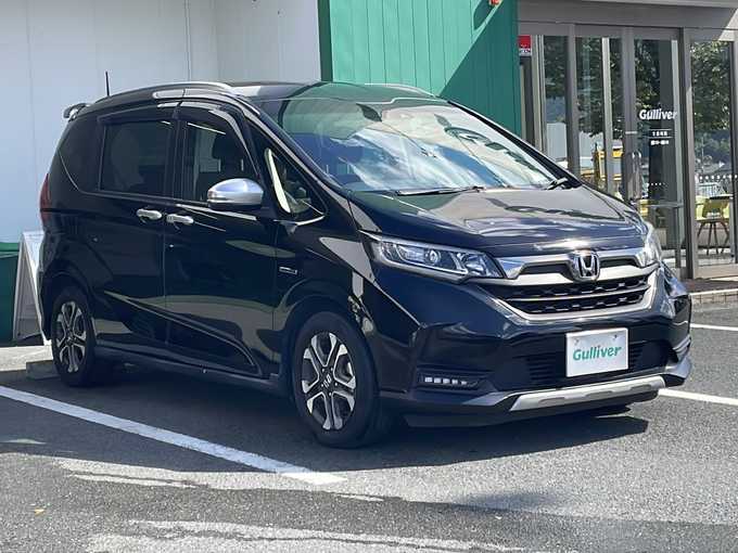 新着情報“フリード＋ハイブリッドハイブリッド・クロスターホンダセンシング”2020年式クリスタルブラックパール入荷しました！