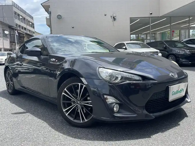 新着情報“８６GT”2012年式ダークグレーメタリック入荷しました！