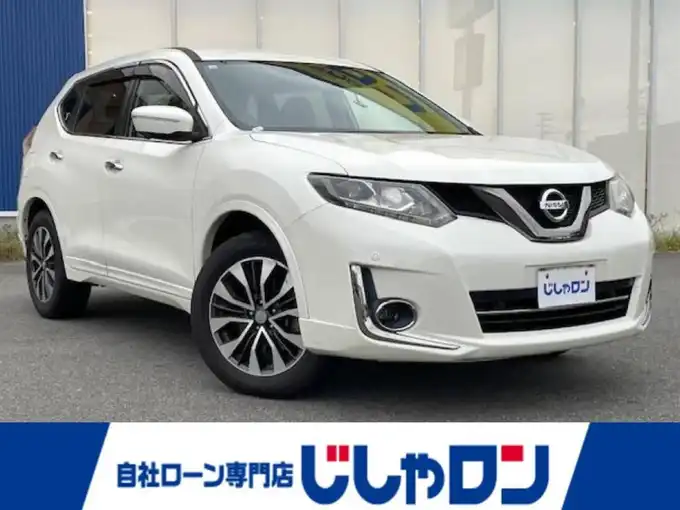 新着情報“エクストレイルモード・プレミア オーテック30thアニバーサリー”2016年式ブリリアントホワイトパール入荷しました！