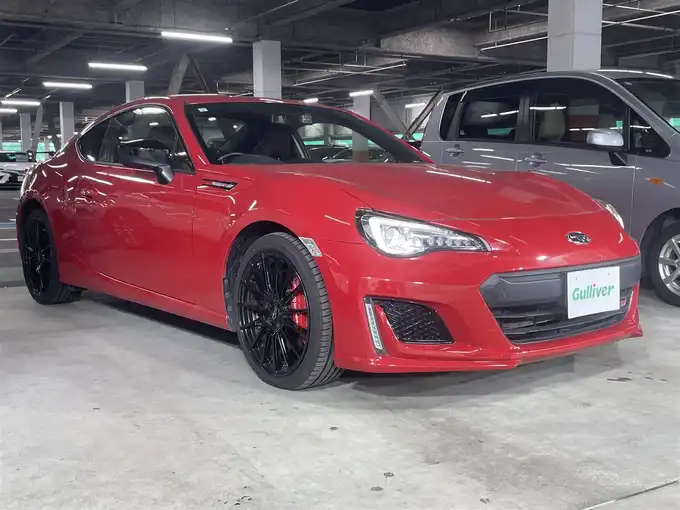 新着情報“ＢＲＺSTI スポーツ”2017年式ピュアレッド入荷しました！
