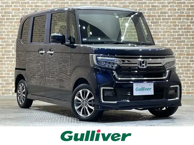 新着情報“Ｎ－ＢＯＸカスタムL”2021年式スカイランドブルーM入荷しました！