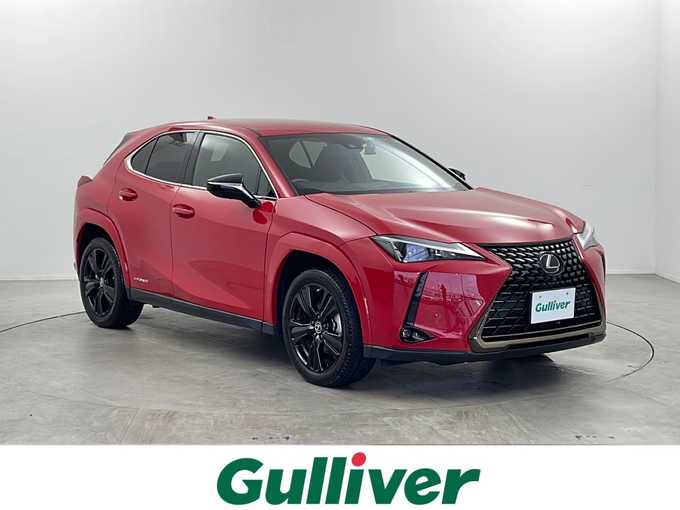 新着情報“ＵＸUX250h 特別仕様車 エレガントブラック”2022年式マダーレッド入荷しました！