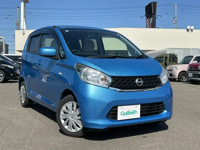 新着情報“デイズS”2014年式シリカグリーン入荷しました！