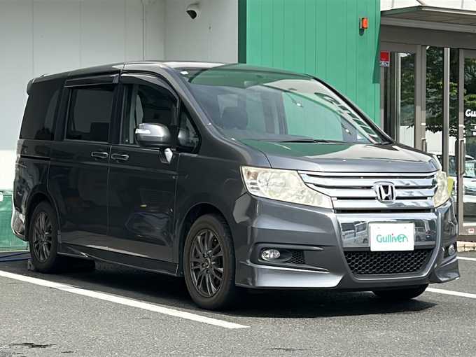 新着情報“ステップワゴンスパーダS”2010年式ポリッシュドメタルメタリック入荷しました！