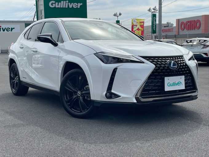 新着情報“ＵＸUX250h 特別仕様車 エレガントブラック”2022年式ソニッククォーツ入荷しました！