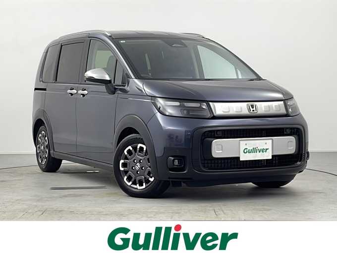 新着情報“フリードe:HEVクロスター”2025年式メテオロイドグレーメタリック入荷しました！