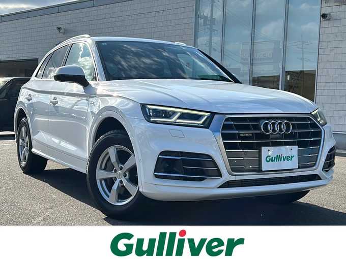 新着情報“Ｑ５2．0TFSIクワトロ スポーツ”2017年式アイビスホワイト入荷しました！