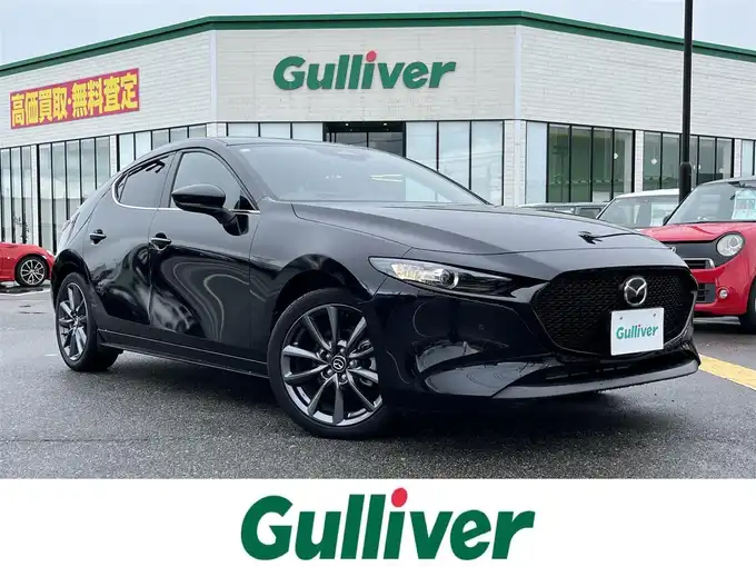 新着情報“ＭＡＺＤＡ３ファストバック15S レトロスポーツエディション”2023年式ジェットブラックマイカ入荷しました！