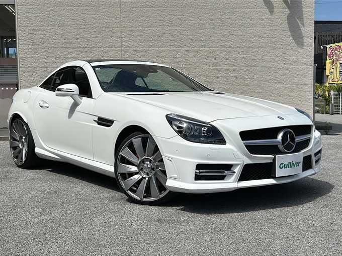 新着情報“ＳＬＫSLK200レーダーセーフティエディション”2013年式ポーラホワイト入荷しました！