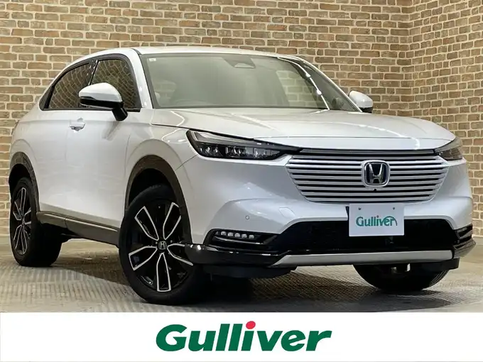 新着情報“ヴェゼルe:HEV Z”2021年式プラチナホワイトパール入荷しました！