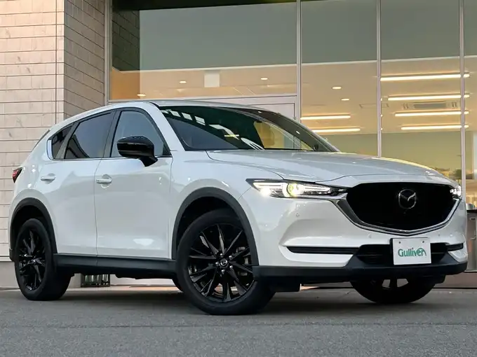 新着情報“ＣＸ－５XD ブラックトーンエディション”2021年式スノーフレイクホワイトパールマイカ入荷しました！