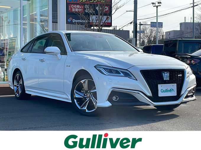 新着情報“クラウンハイブリッドRSアドバンス Four”2018年式ホワイトパールクリスタルシャイン入荷しました！