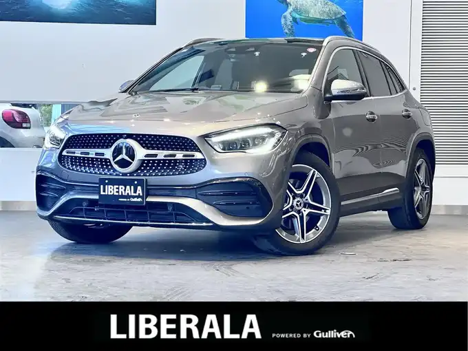 新着情報“ＧＬＡクラスGLA200d 4マチック”2020年式マウンテングレー入荷しました！