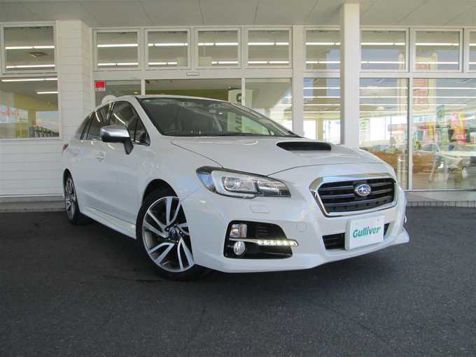 新着情報“レヴォーグ1．6GT－Sアイサイト”2014年式クリスタルホワイトP入荷しました！