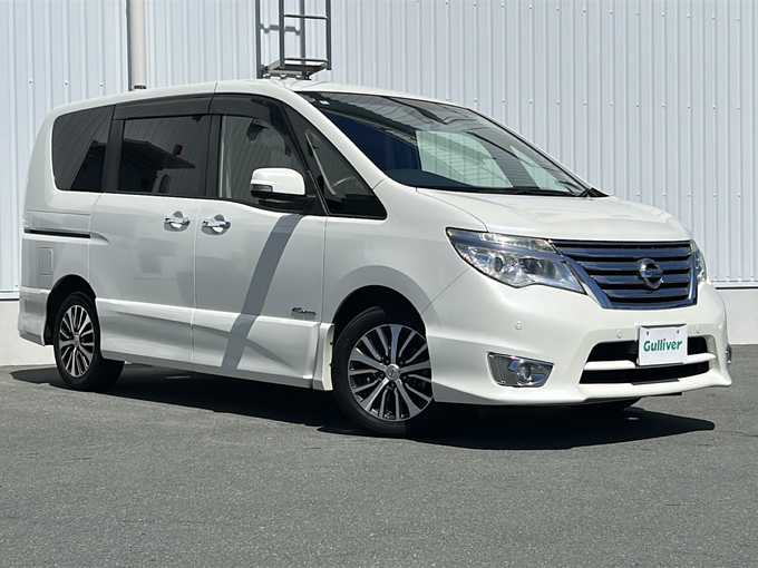 新着情報“セレナハイウェイスター Vセレクション+セーフティⅡ S－ハイブリッド”2016年式ブリリアントホワイトパール入荷しました！