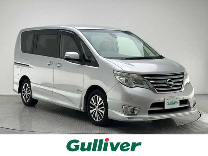 新着情報“セレナハイウェイスターG エアロモード S－ハイブリッド アドバンスドセーフティパッケージ”2015年式ブリリアントシルバー入荷しました！