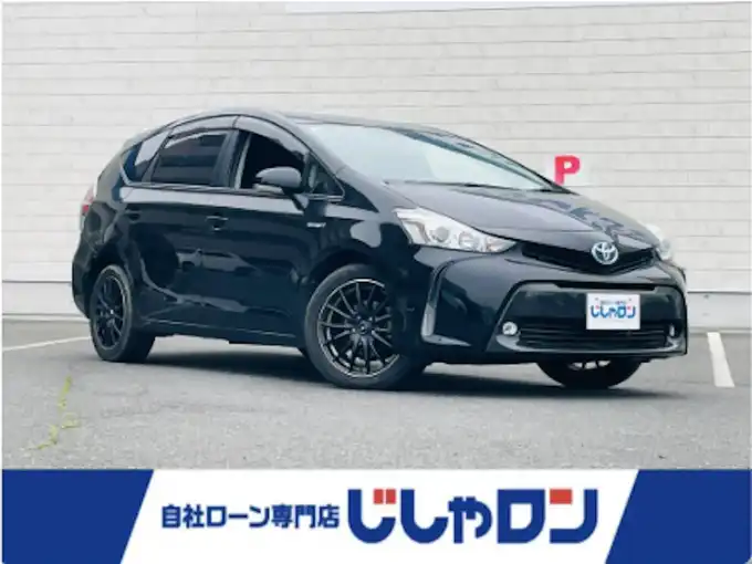 新着情報“プリウスαS”2015年式アティチュードブラックマイカ入荷しました！