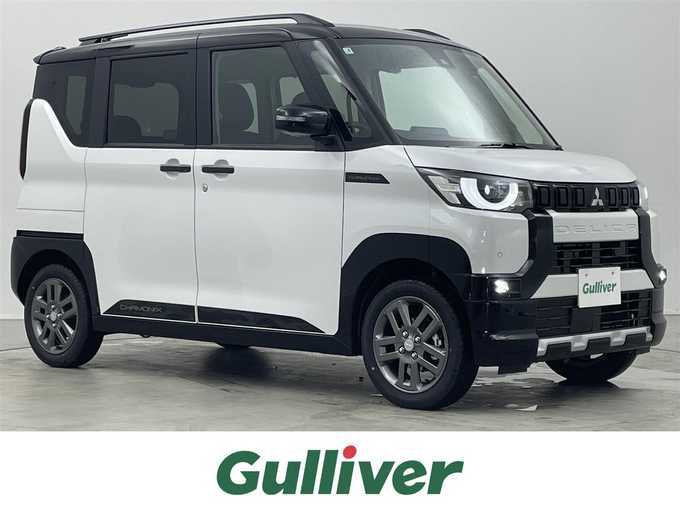 新着情報“デリカミニT プレミアム”2025年式アメジストブラック/シルキーホワイト入荷しました！