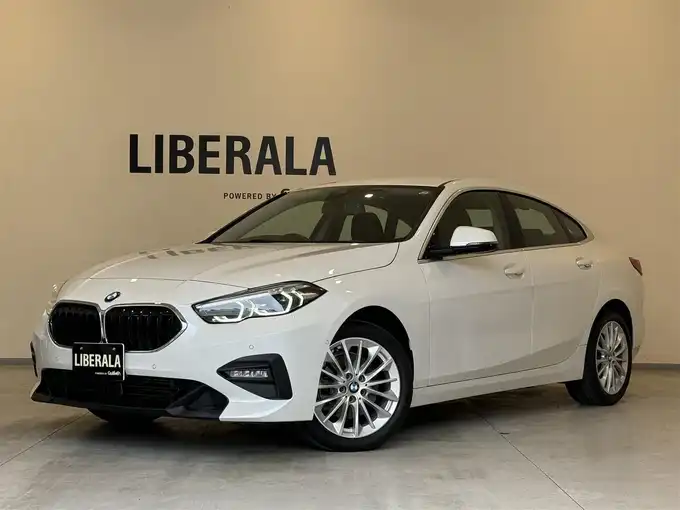 新着情報“２シリーズ218dグランクーペ プレイ エディションジョイ+”2021年式ミネラルホワイト入荷しました！