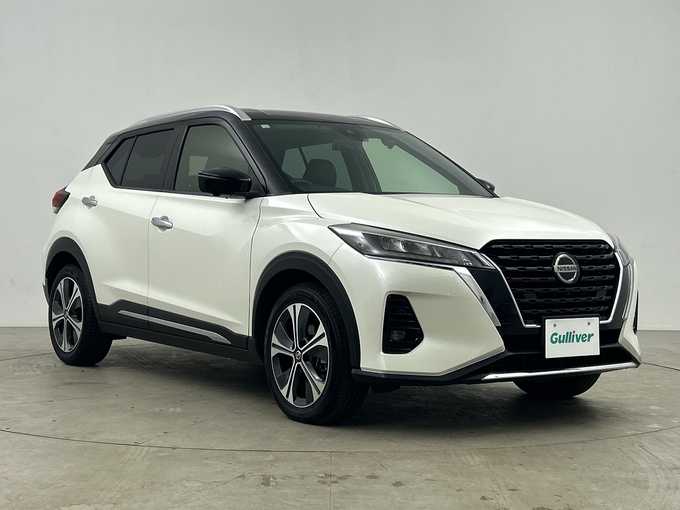 新着情報“キックスX”2020年式ブリリアントホワイトパール/ピュアブラック 2トーン入荷しました！