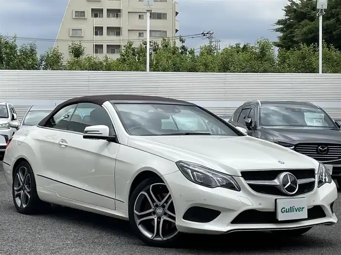 新着情報“Ｅ２５０カブリオレ”2013年式ダイヤモンドホワイト入荷しました！