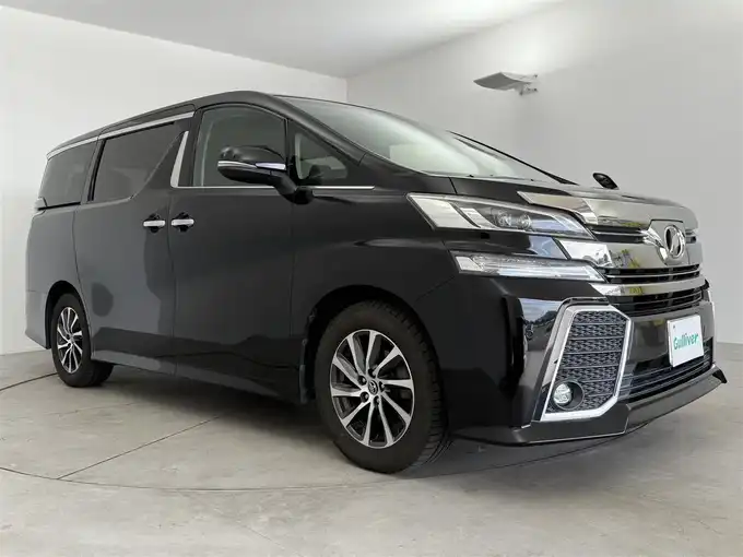 新着情報“ヴェルファイア2．5Z”2015年式ブラック入荷しました！