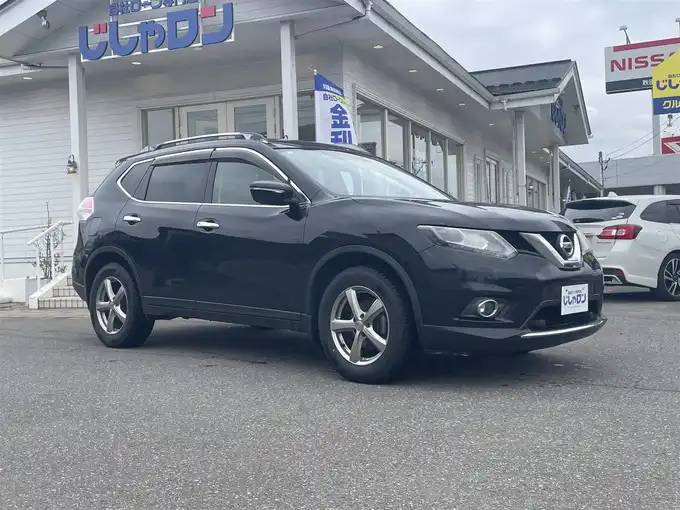 新着情報“エクストレイル20X エマージェンシーブレーキパッケージ”2014年式ダイヤモンドブラック入荷しました！