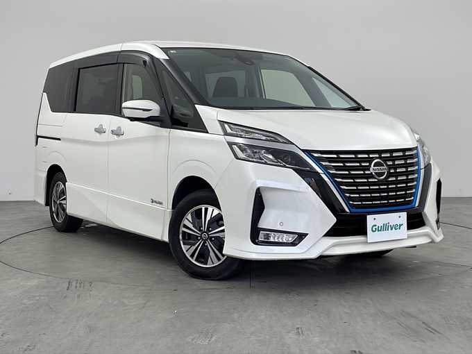 新着情報“セレナe－パワー ハイウェイスターV”2020年式ブリリアントホワイトパール入荷しました！