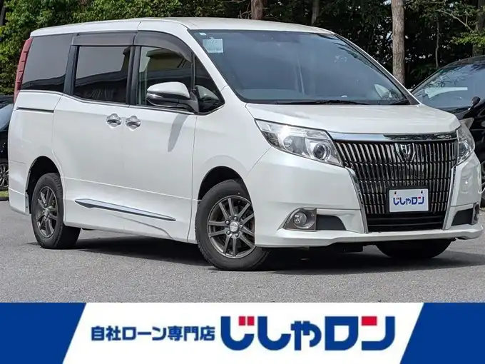新着情報“エスクァイアGi”2015年式ホワイトパールクリスタルシャイン入荷しました！