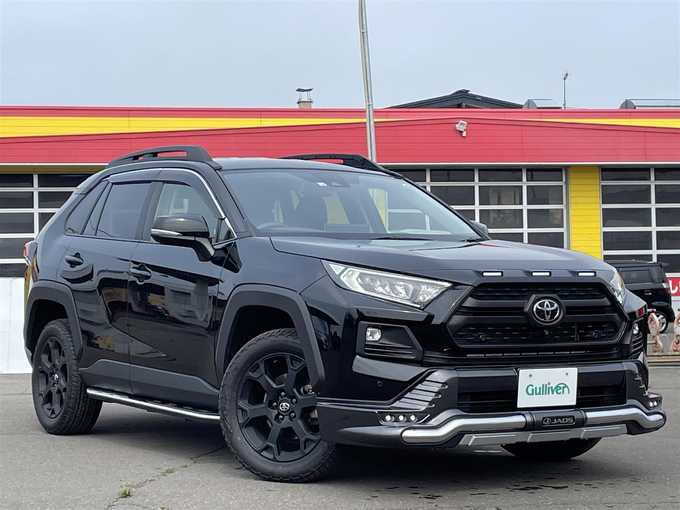 新着情報“ＲＡＶ４アドベンチャー オフロードパッケージ”2022年式アティチュードブラックマイカ入荷しました！