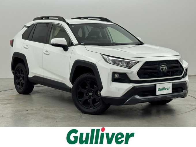 新着情報“ＲＡＶ４アドベンチャー オフロードパッケージ”2021年式白入荷しました！