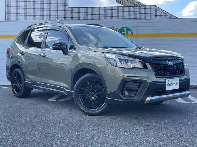 新着情報“フォレスターツーリング”2018年式ジャスパーグリーンM入荷しました！