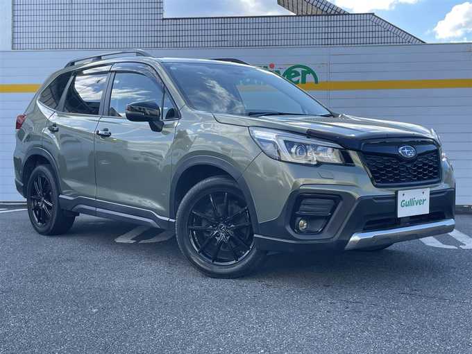 新着情報“フォレスターツーリング”2018年式ジャスパーグリーンM入荷しました！