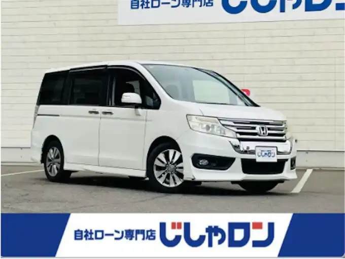 新着情報“ステップワゴンスパーダS”2014年式ホワイトオーキッドパール入荷しました！
