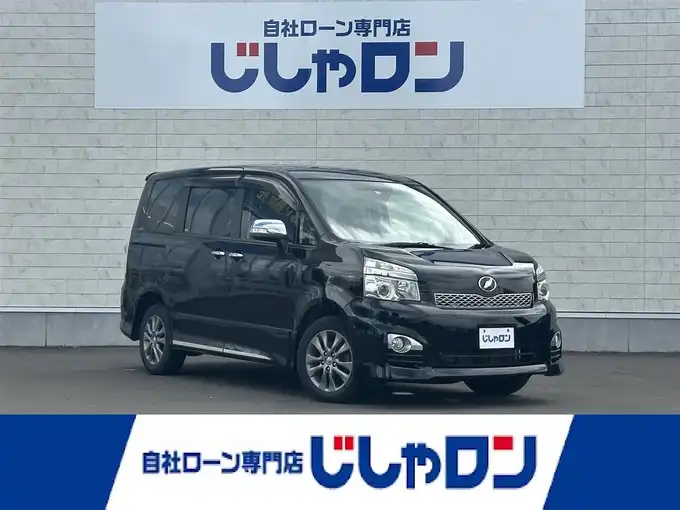 新着情報“ヴォクシーZS 煌Z”2013年式ブラック入荷しました！