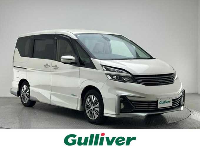 新着情報“セレナライダー オーテック30thアニバーサリー”2017年式ブリリアントホワイトパール入荷しました！