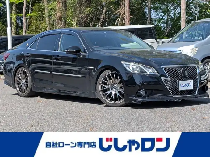 新着情報“クラウンアスリート”2014年式ブラック入荷しました！