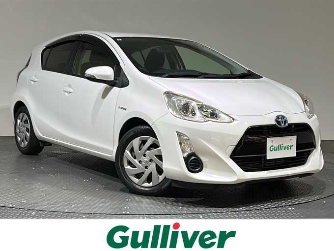 新着情報“アクアS”2015年式スーパーホワイトⅡ入荷しました！