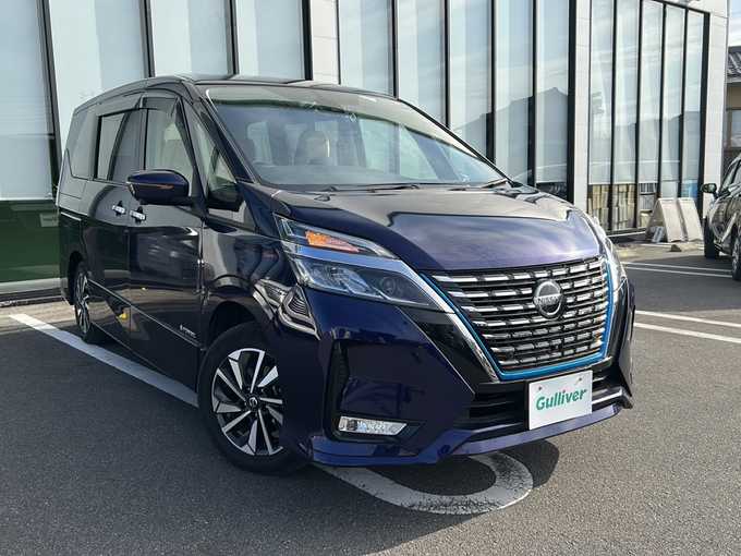 新着情報“セレナe－パワー ハイウェイスターV”2019年式アズライトブルー入荷しました！