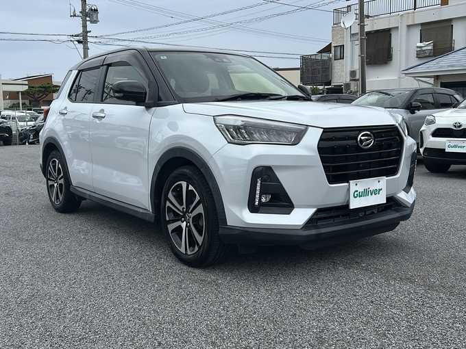 新着情報“ロッキープレミアム”2020年式ブラックマイカメタリック/シャイニングホワイトパール入荷しました！