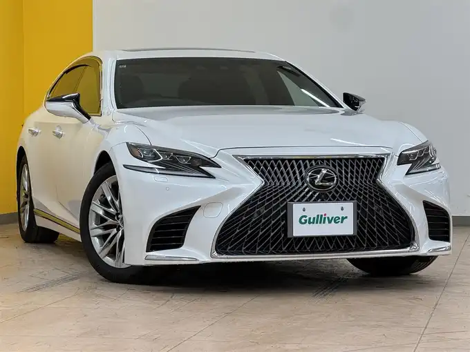 新着情報“ＬＳLS500 Iパッケージ”2019年式ソニッククォーツ入荷しました！