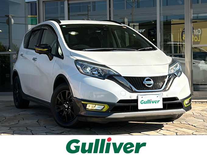 新着情報“ノートX FOUR シーギア”2018年式ブリリアントホワイトパール入荷しました！