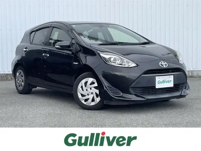 新着情報“アクアSスタイルブラック”2018年式ブラックマイカ入荷しました！