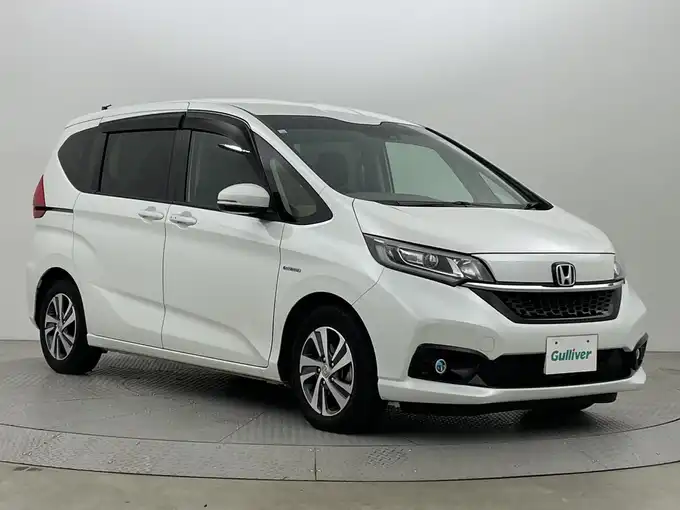 新着情報“フリードハイブリッドハイブリッド・Gホンダセンシング”2020年式プラチナホワイトパール入荷しました！